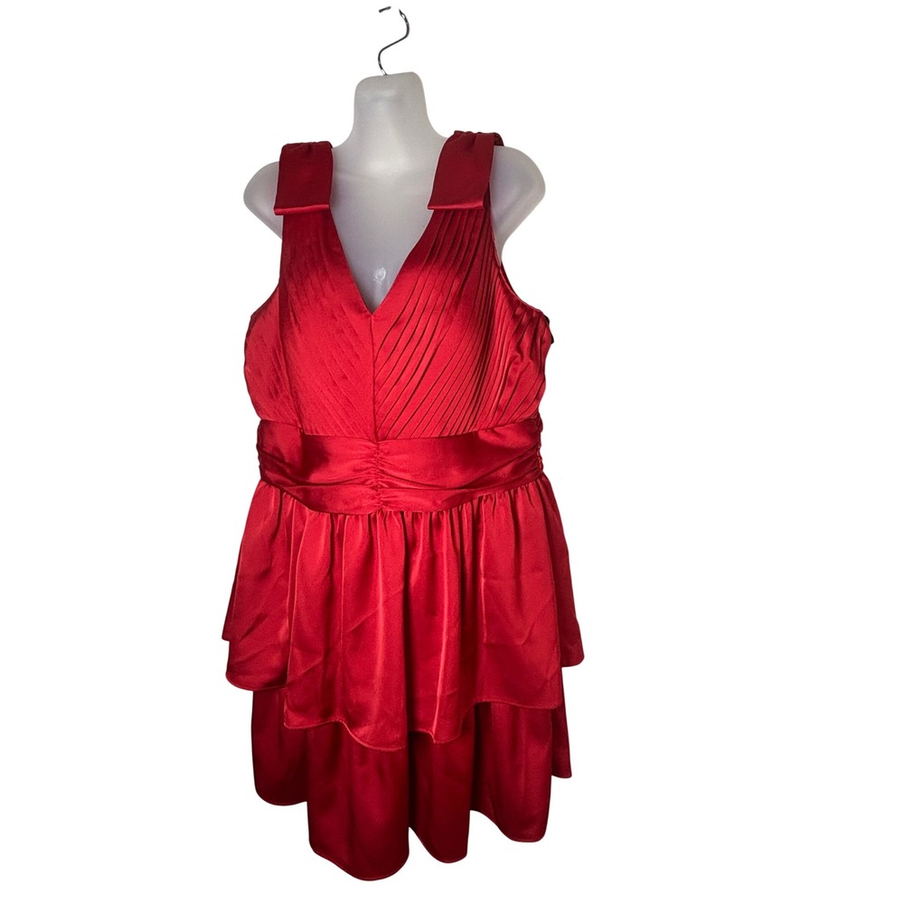 Kensie Red Satin Pleated V-Neck Tiered Fit and Flare Cocktail Dress Womens 16 - Picture 2 of 7